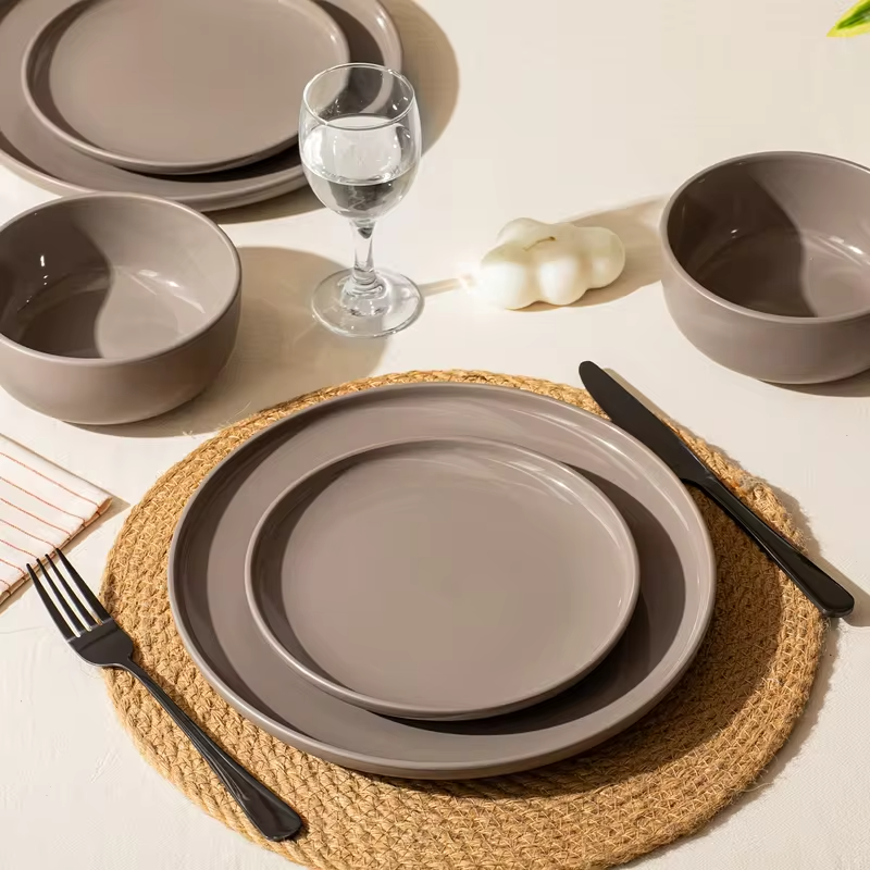 12-Piece Two-Tone Stoneware Dinner Set – Reactive Glazed Plates & Bowls for 4 | Modern Straight-Edge Design | Scratch-Resistant